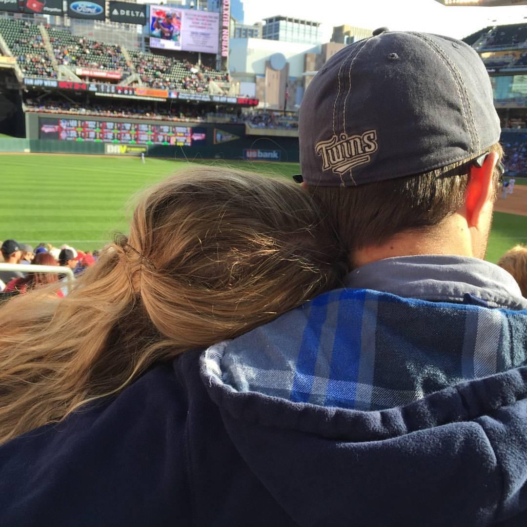 Twins Game with the Linds