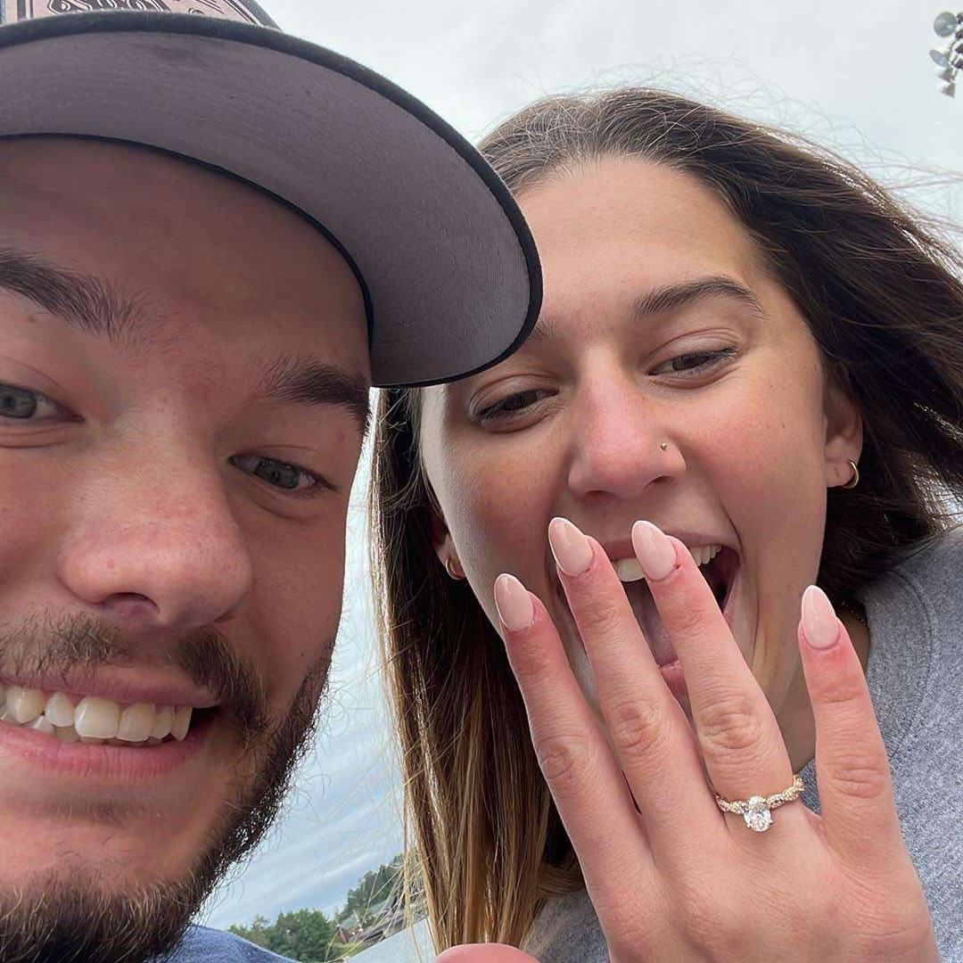 So so excited to be engaged!!💍