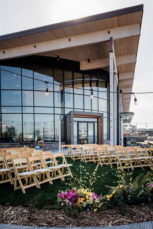 The Wedding Website of Hattie Whitby and Nicholas Williams