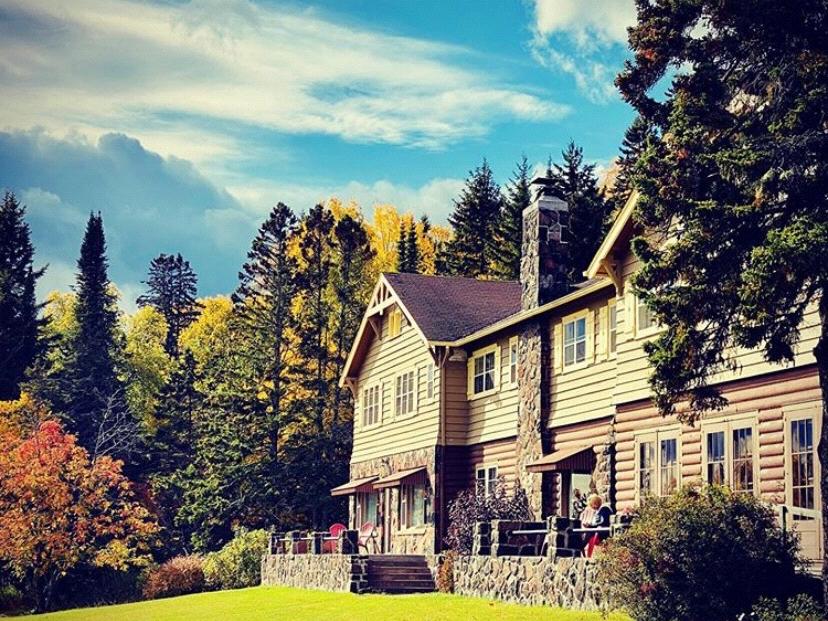 The Wedding Website of Kelly Hintz and Brett Zabel