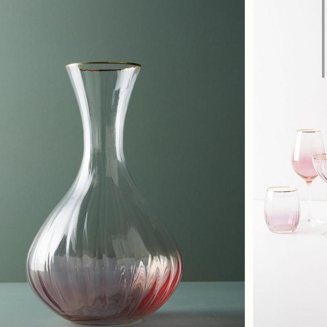 Waterfall Carafe in Pink