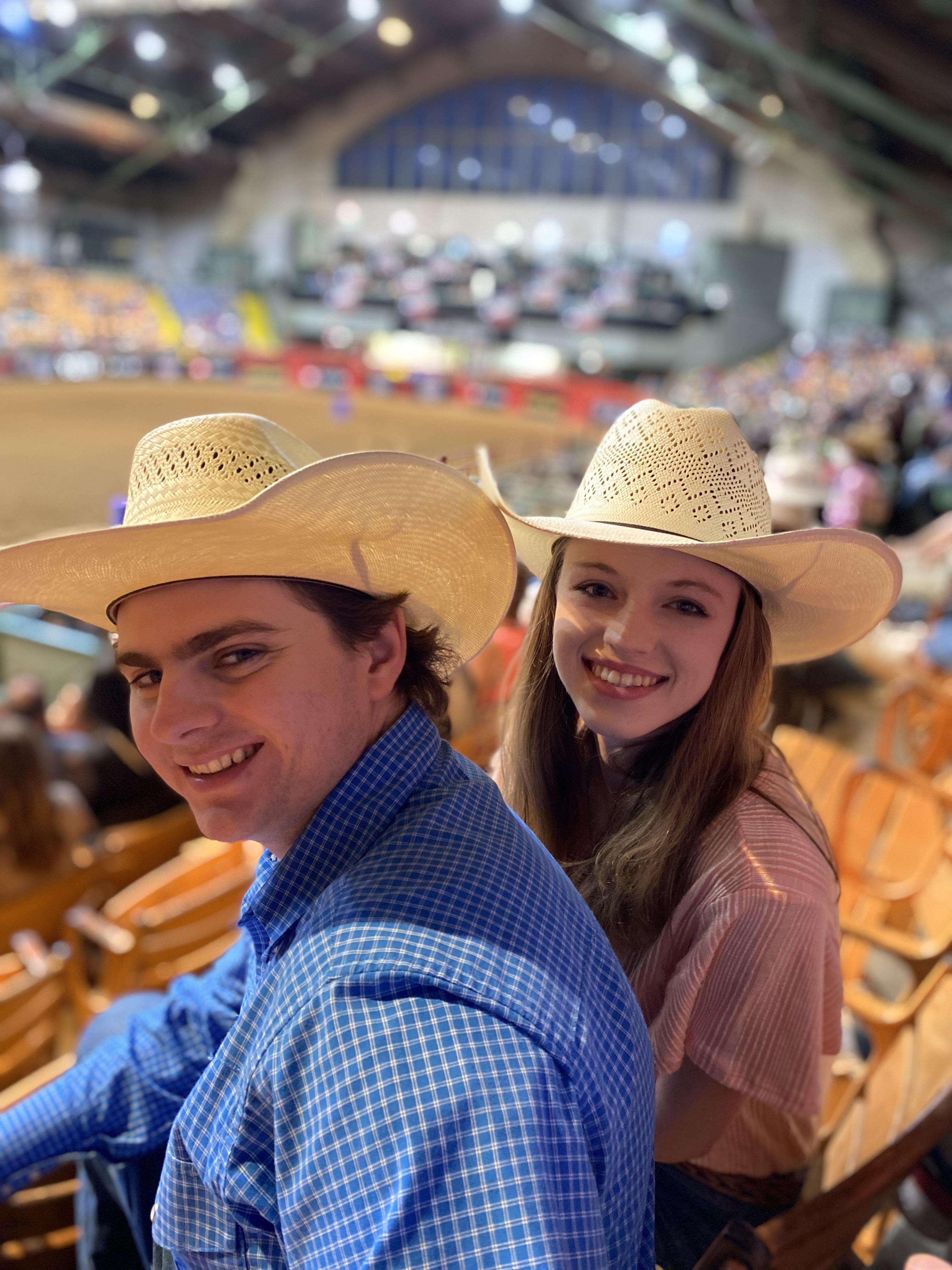 The Wedding Website of Lindy Fairbanks and James Fairbanks