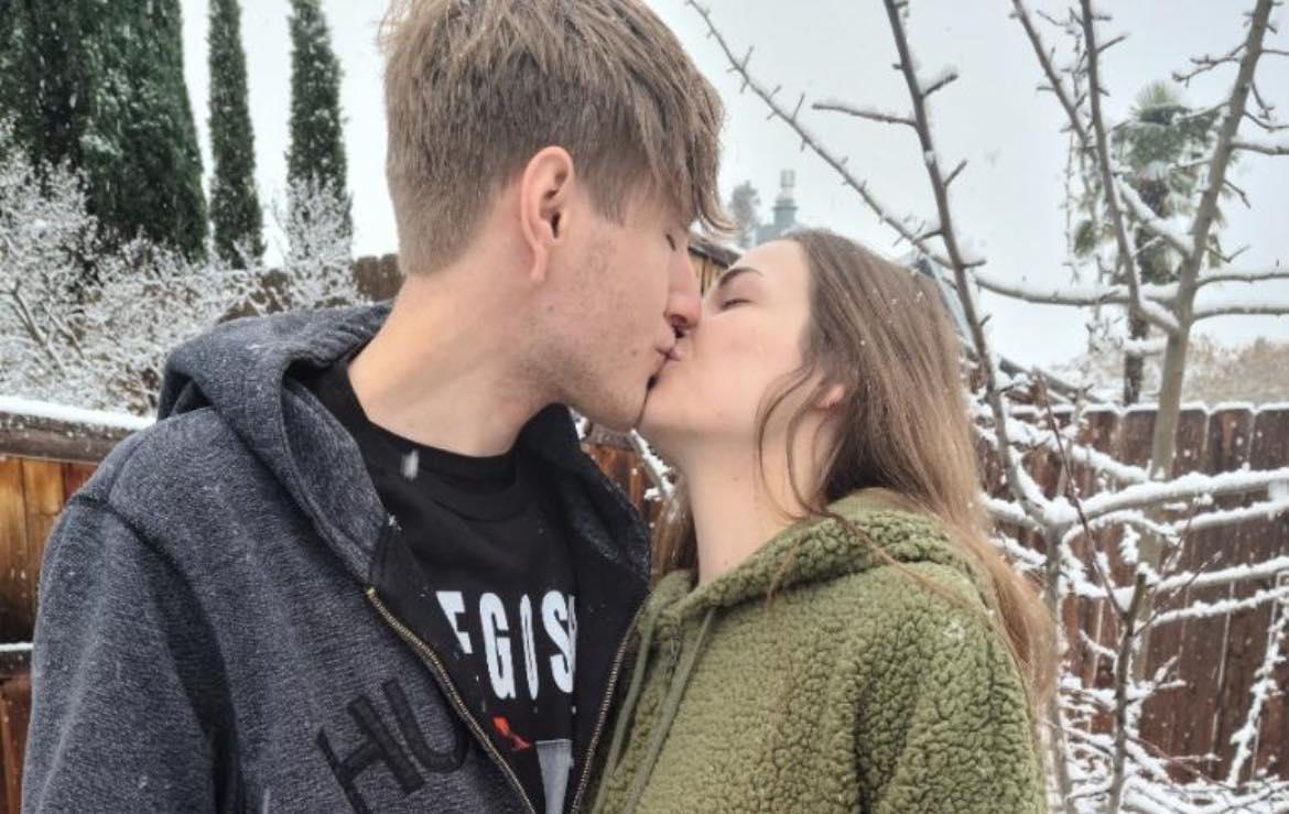 The Wedding Website of Amanda Schupp and James Moore