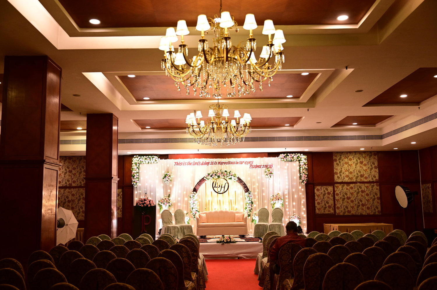 The Wedding Website of Hithessh Augustus and Linsy R