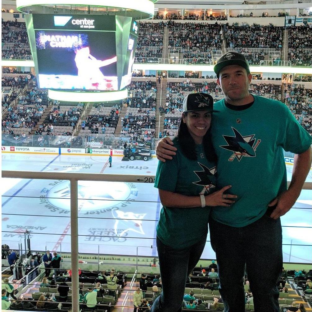 Cake and Ice Cream - My first hockey game. I'm a fan!!!