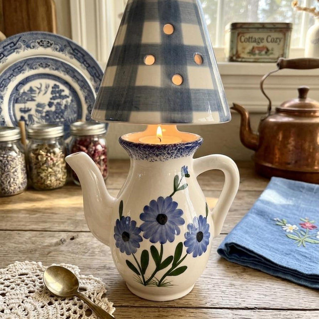 Vintage Cottagecore Ceramic Teapot Tea Light Warmer & Accent Lamp