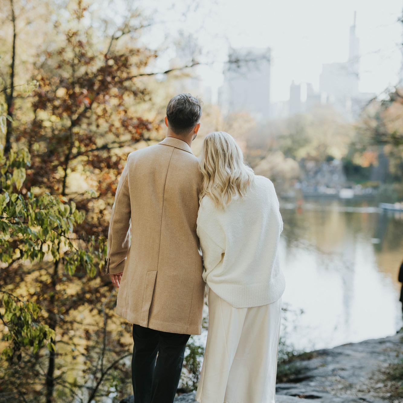 November 2023 : Central Park Engagement pictures by Kaitlyn Birtcher