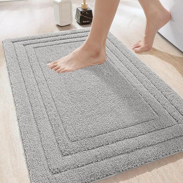 DEXI Bathroom Rug Mat, Ultra Soft Absorbent Bath Mats for Bathroom, Shower Floor Bathmat Non Slip, Washable Bath Rugs Carpet for Tub, Sink, 24"x16", Light Grey