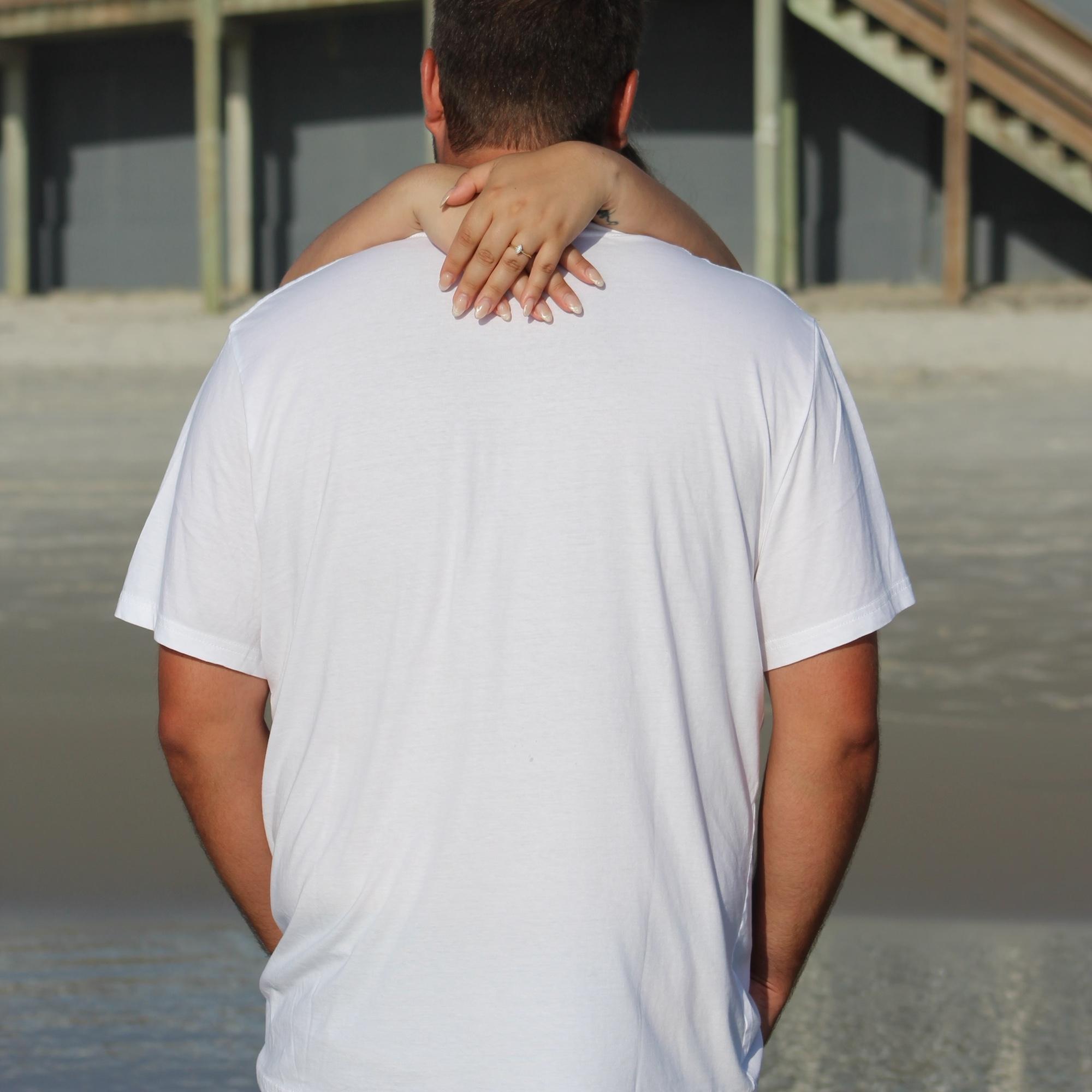 Engagement pictures on the beach!