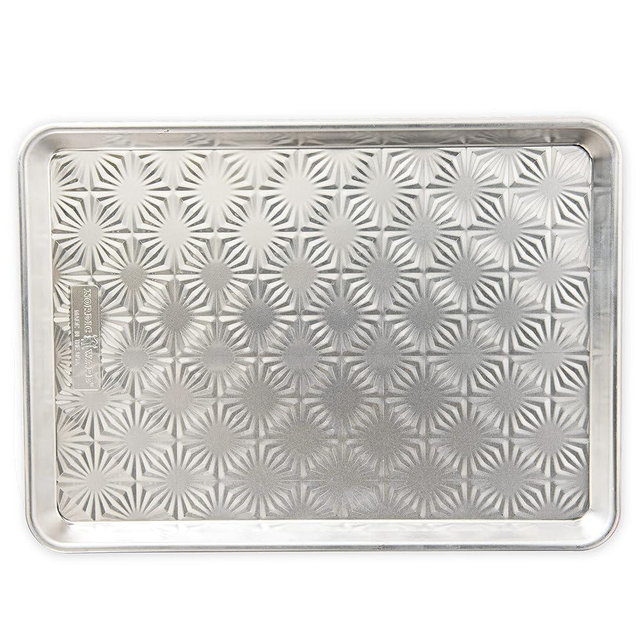 Nordic Ware Embossed Naturals Vintage Starburst, Natural Uncoated Aluminum with Reinforced Steel Rim Prevents Warping, Half Sheet