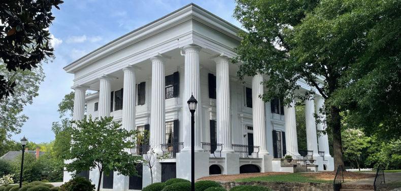 The Wedding Website of Leah Orlando and Brendan Colón