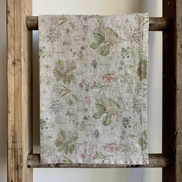Washed Linen Tea Towel - Botany Vintage Retriever