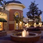 Woodbury Lakes Shopping Center