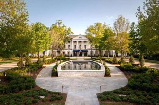 The Wedding Website of Brooke Garnett and Sean Dotson
