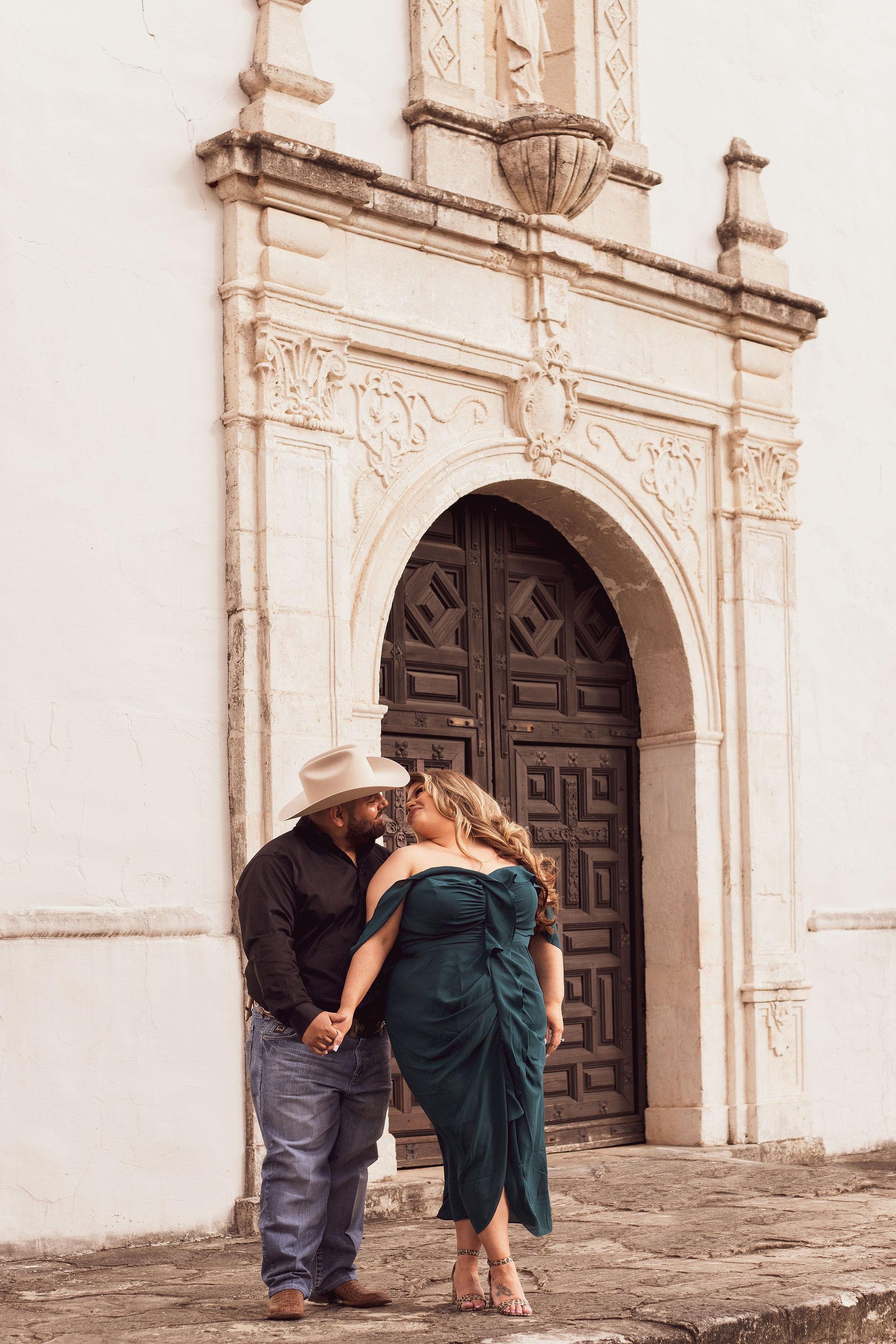 The Wedding Website of Megan Pealer and Richard Garcia