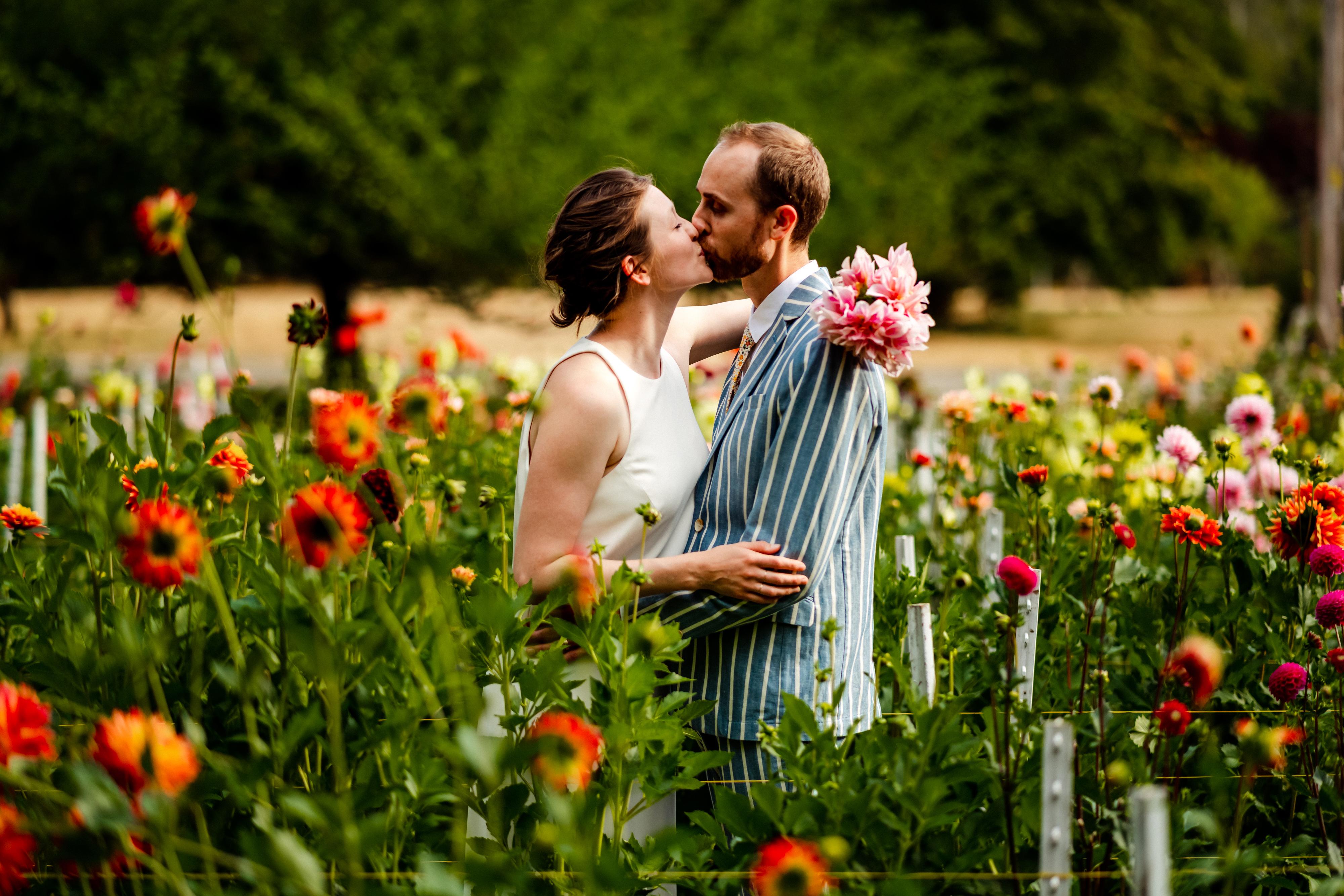 The Wedding Website of Elizabeth Claire Zaroff and Zachariah Brewer Zaroff