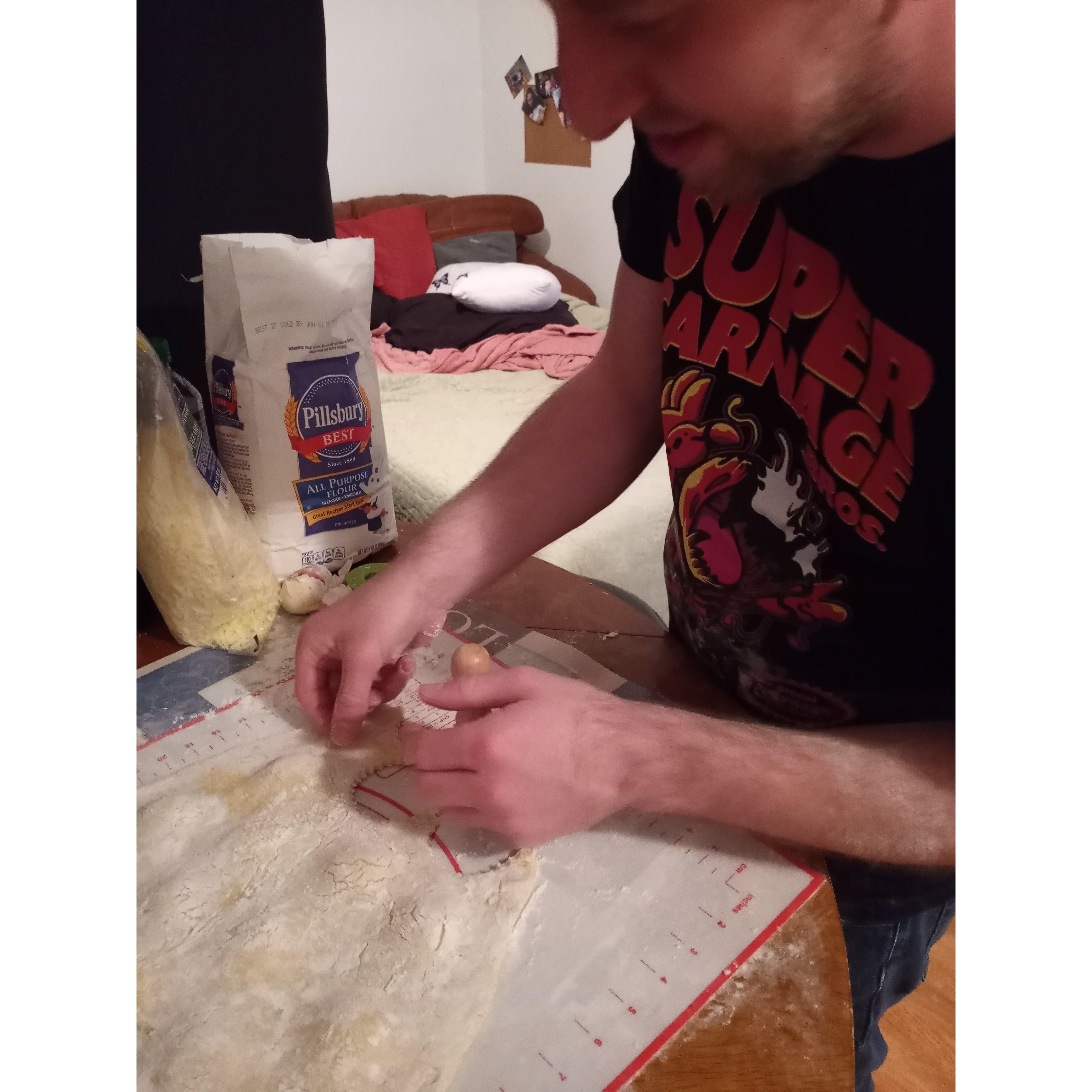 making homemade ravioli
