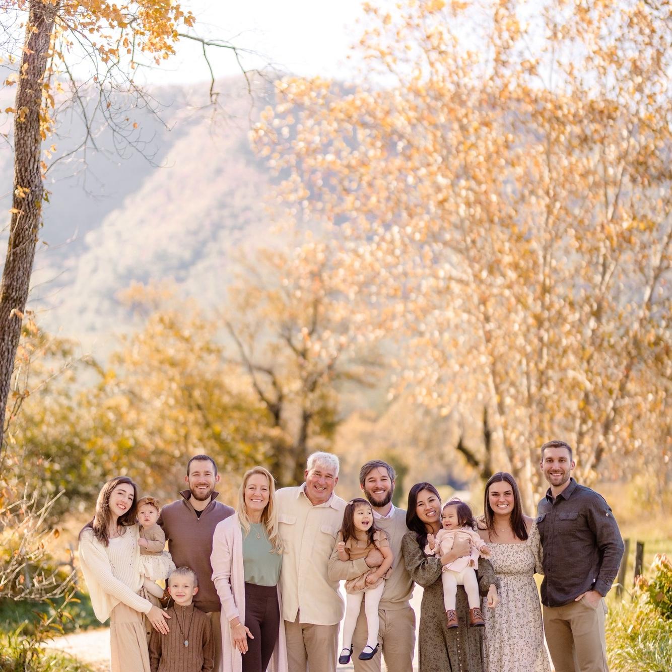 Copeland family pictures during a trip to Tennessee!