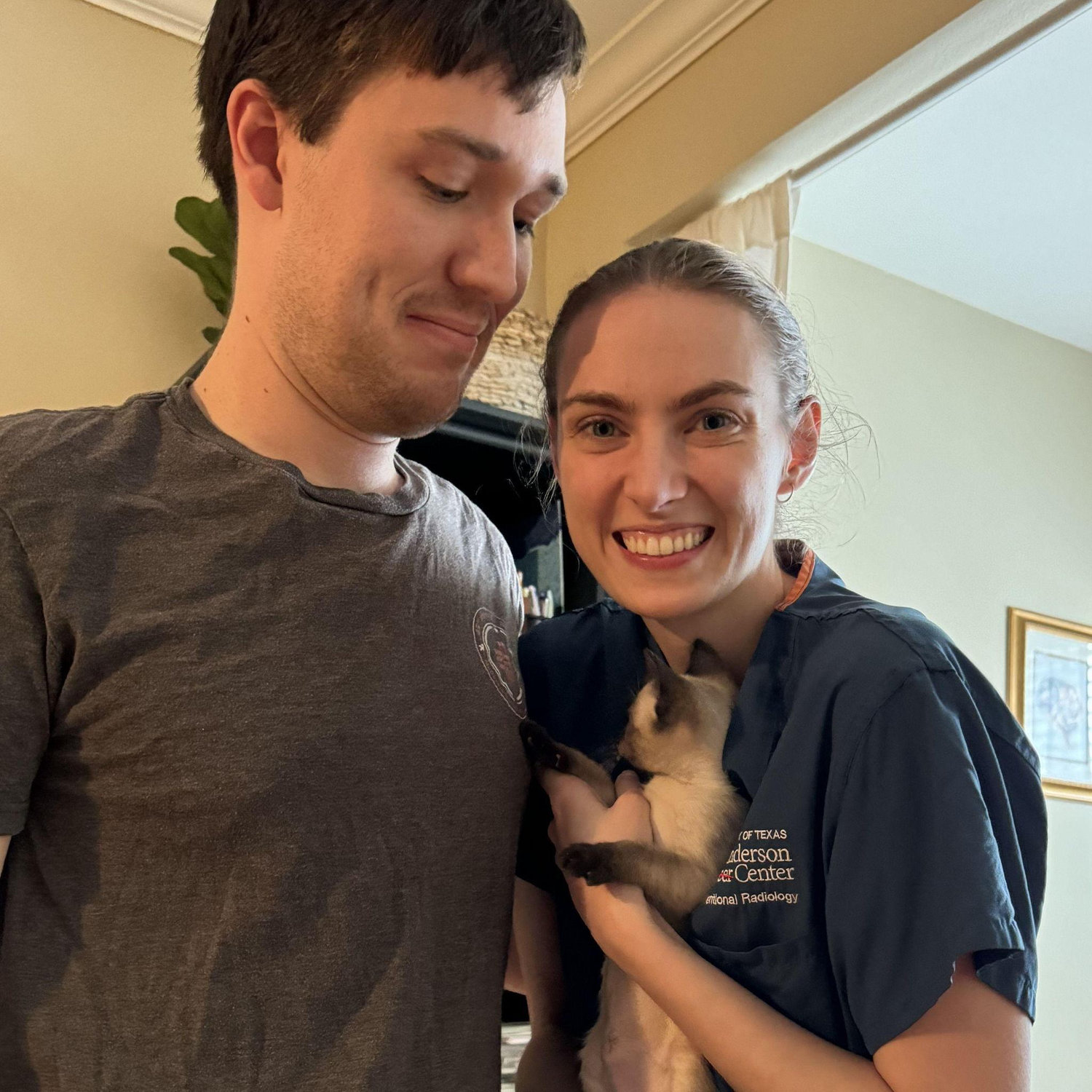 Lindsey brings home 2 kittens