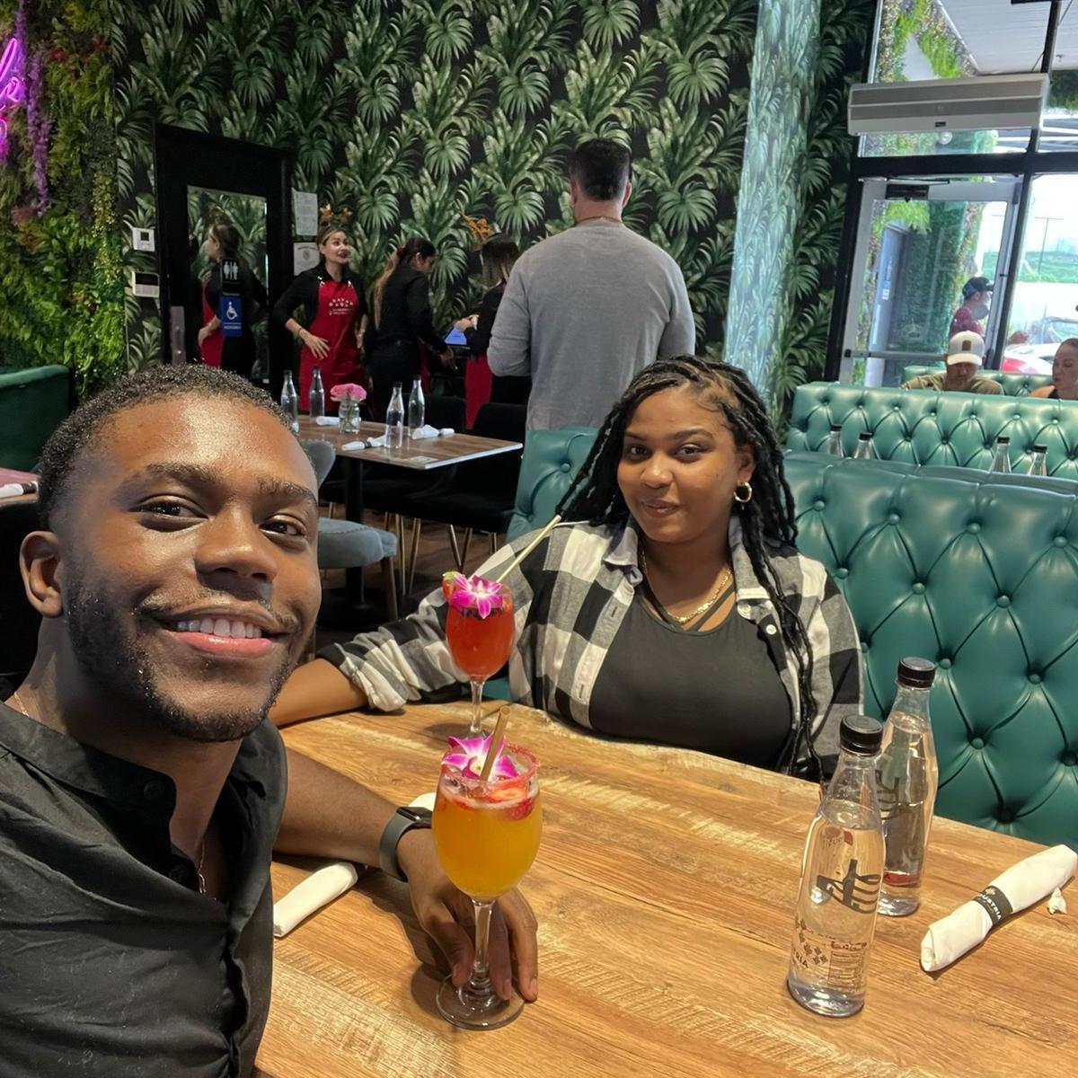First date, and it felt like a movie: a layover turned into lunch by the pier, a Ferris wheel ride, and a whole lot of sparks. Sometimes the best detours lead to the most unforgettable beginnings!