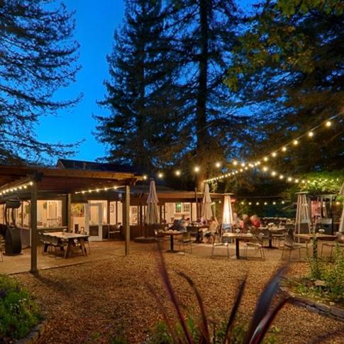 (Honeymoon) Russian River Vineyards Wine and Dinner for 2 & Jazz