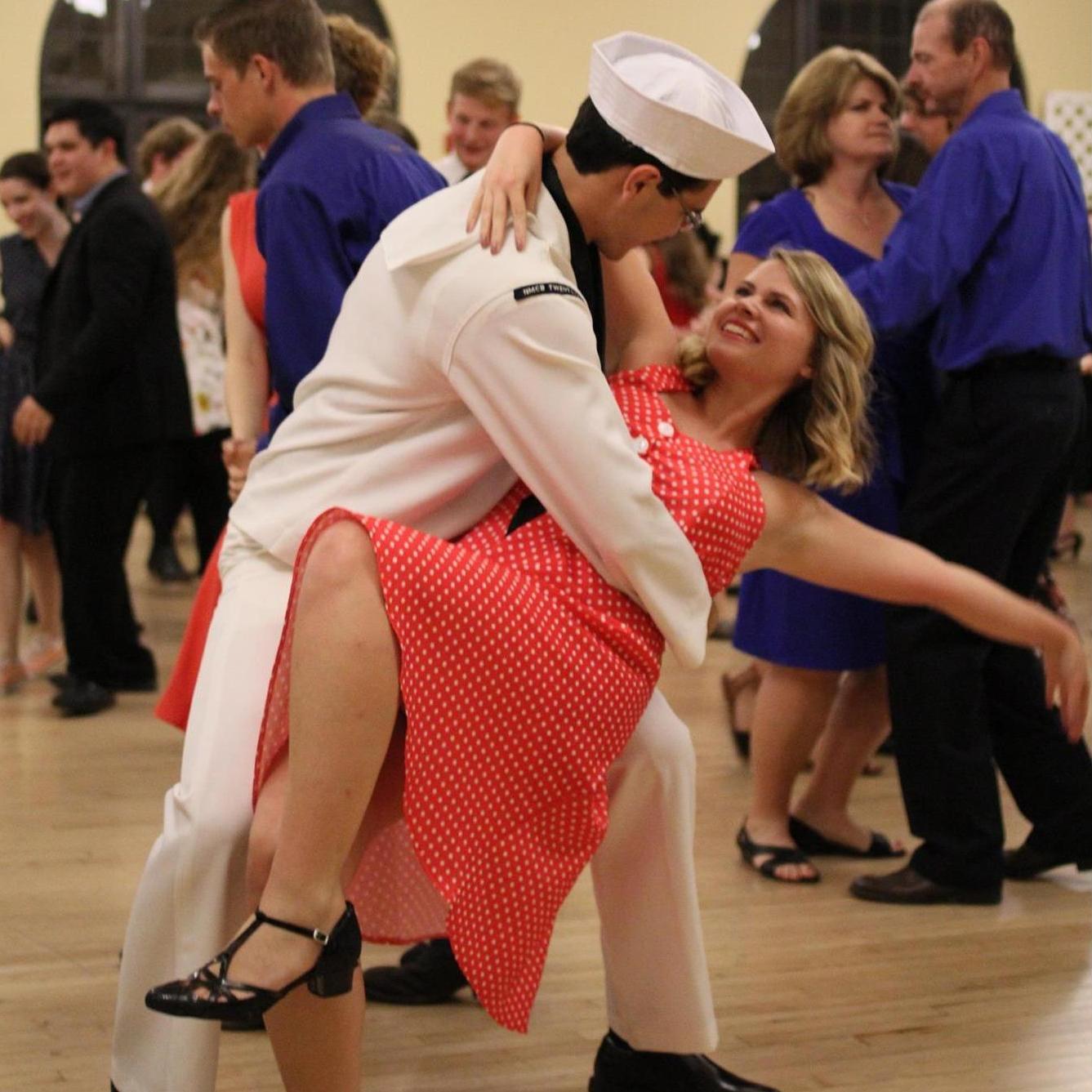 Fall Stomp with Swing Cats