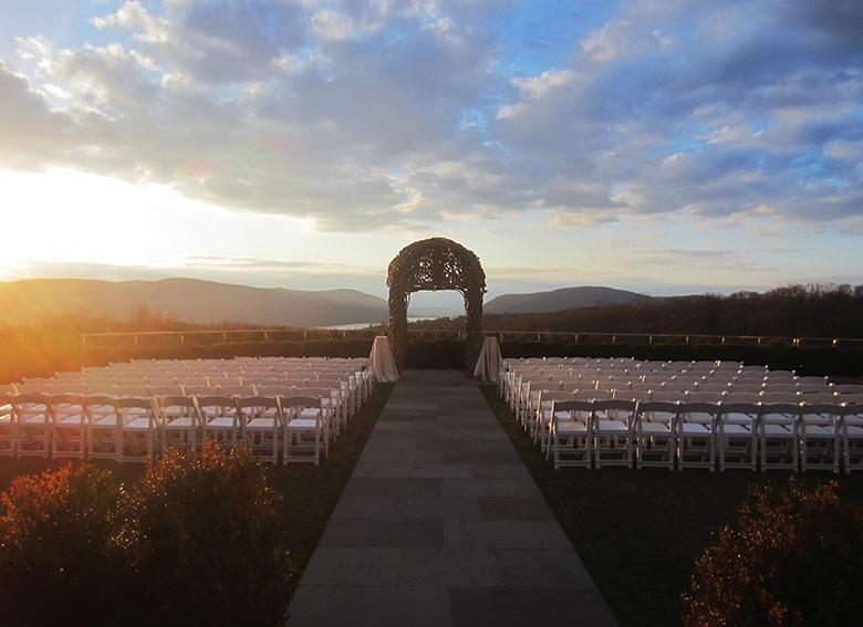 The Wedding Website of Kimberly Castaneda and Randy Morano