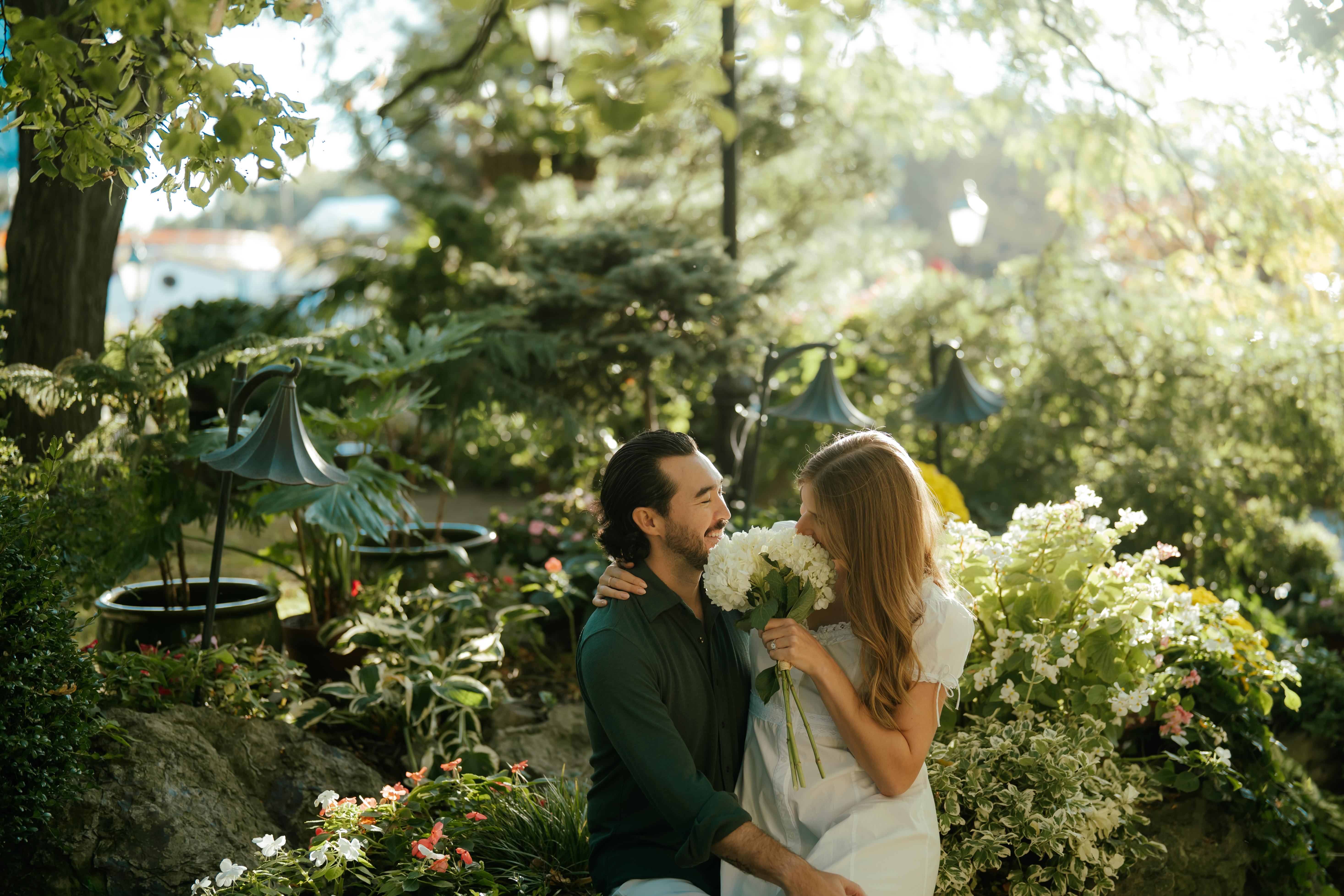 The Wedding Website of Amanda McLeod and Andrew Neelon