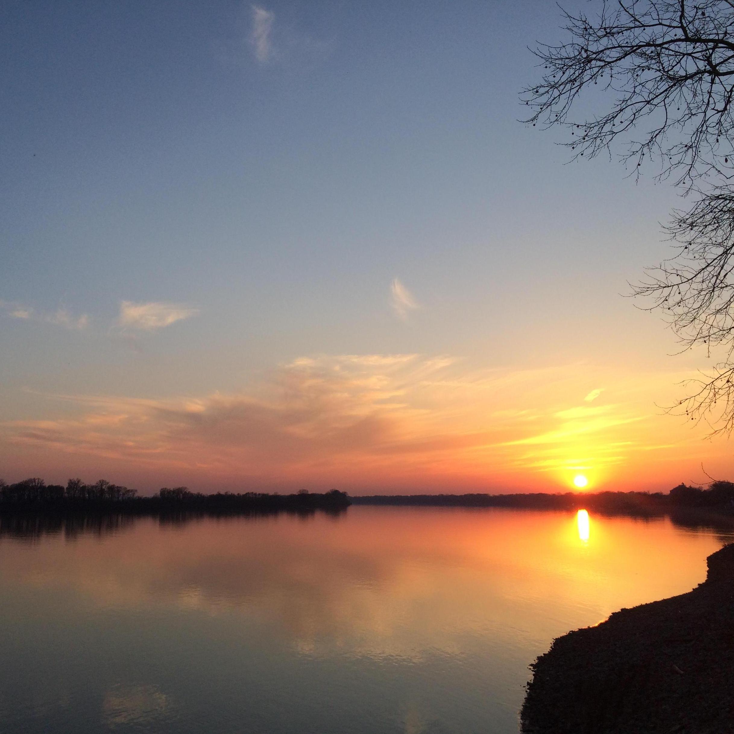 Photo by Edgewater Grill where we often frequented for a nice walk and dinner by the water. :)