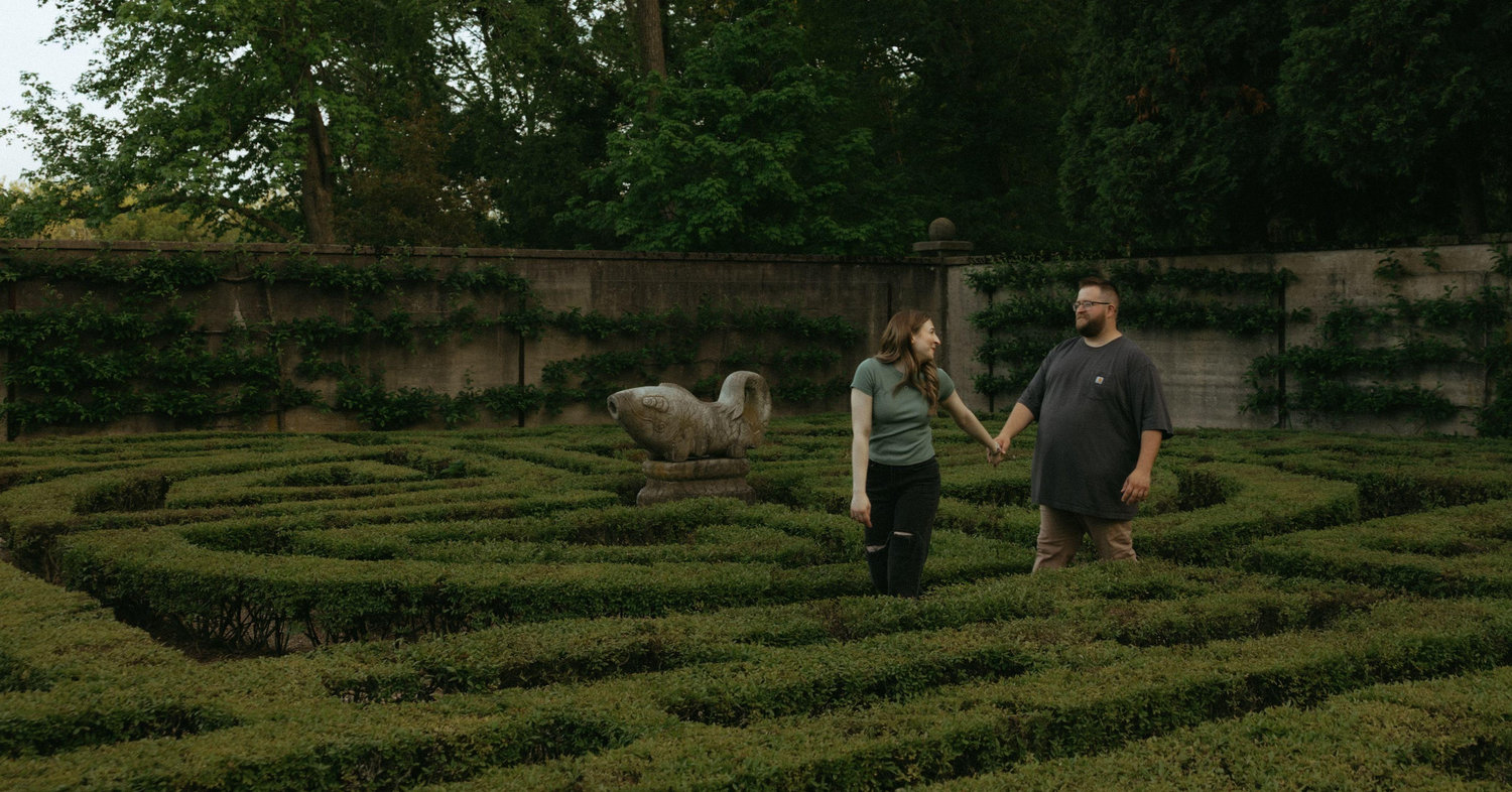 The Wedding Website of Kelsey Eaheart and Colan Ciciura