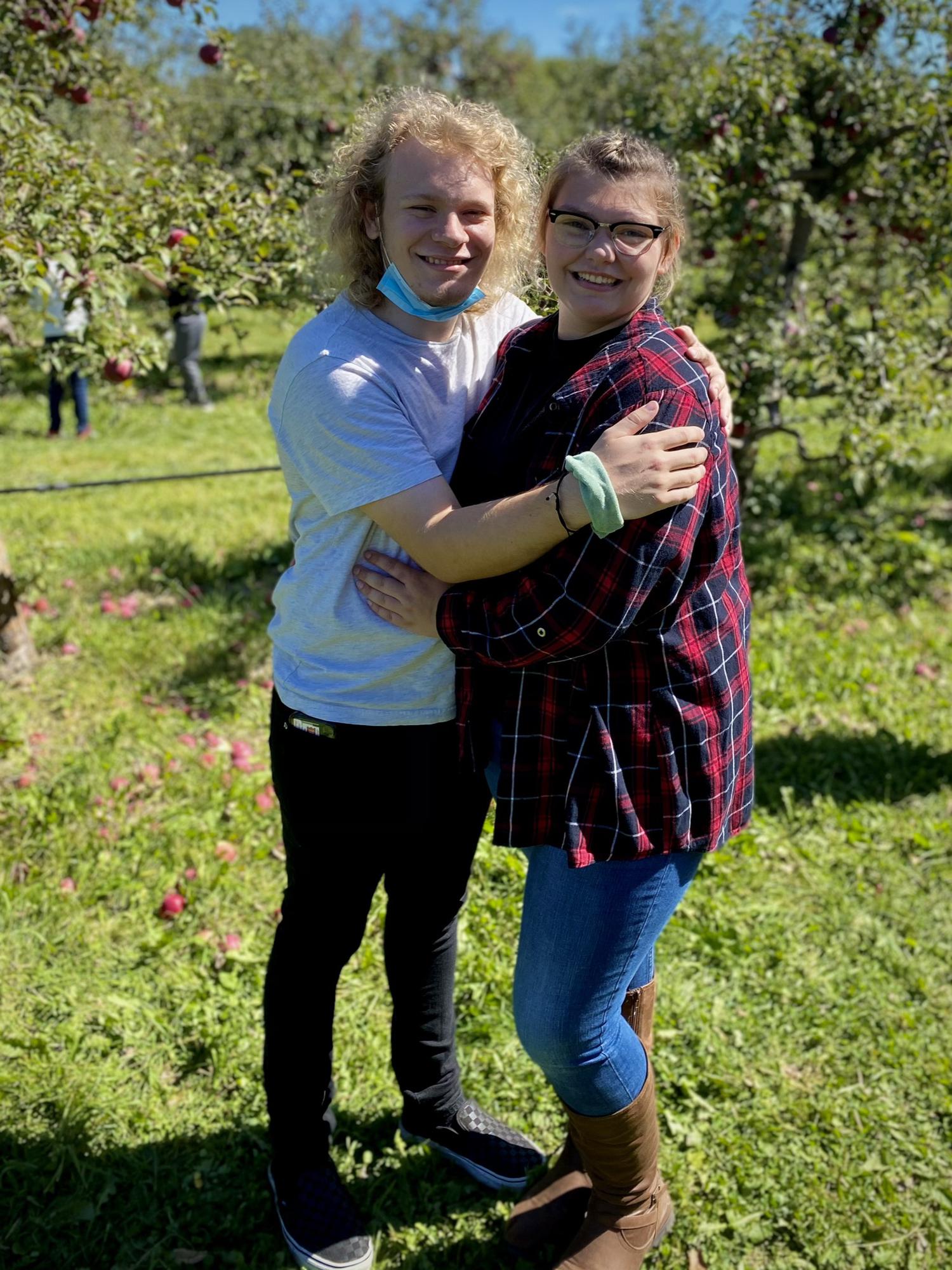 Hey, Look! Year 2 at the apple orchard