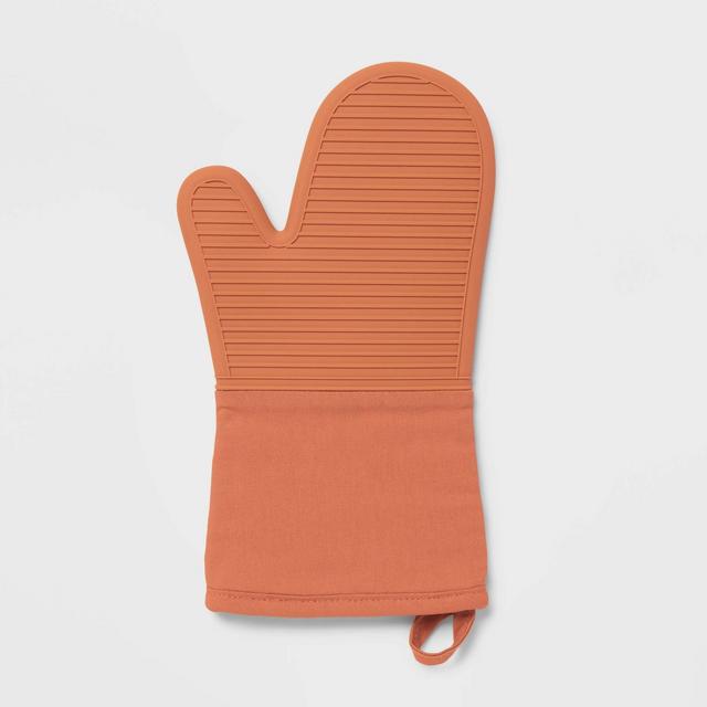 12.5" x 7" Cosmic Rust Silicon Oven Mitt - Threshold™