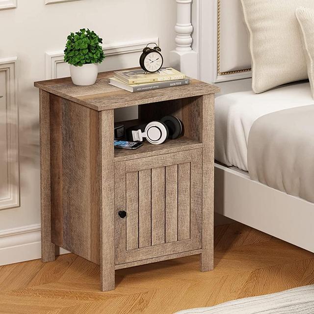 ChooChoo Farmhouse Nightstand, Rustic Vintage End Side Table with Storage for Bedroom Living Room, White Oak