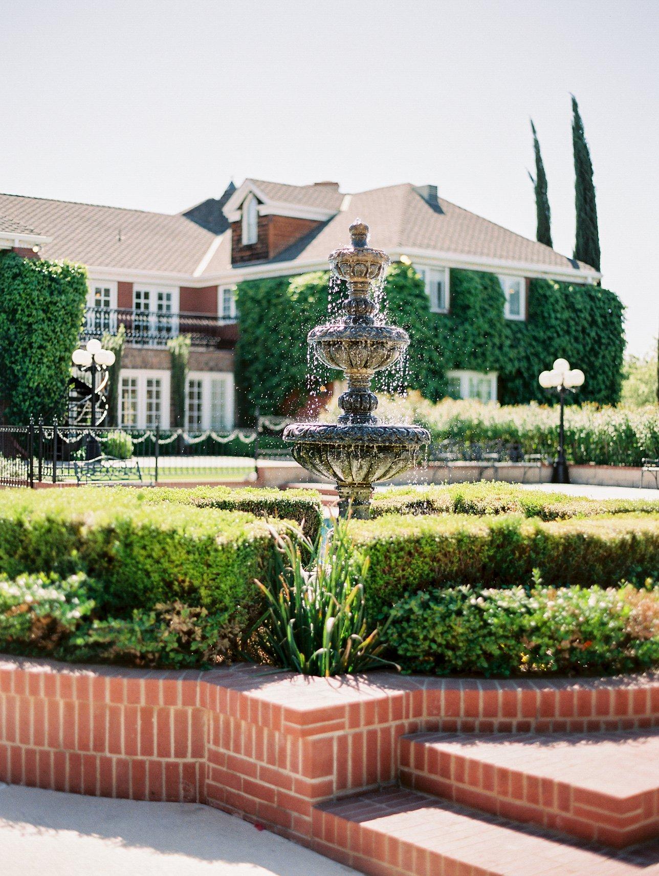 The Wedding Website of Sydney Hulbert and Jacob Doest