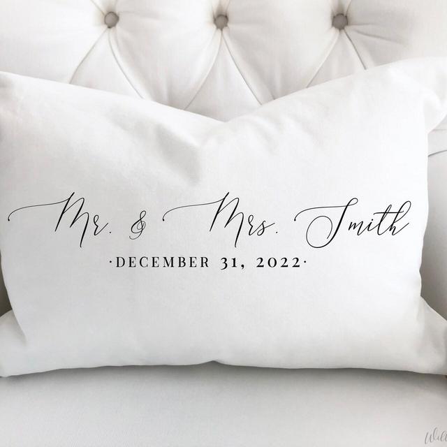 Wedding Gift, Wedding Pillow, Mr and Mrs Pillow, Wedding Shower Gift, Monogrammed Pillow, Personalized Pillow, Couple Wedding Gift Pillow