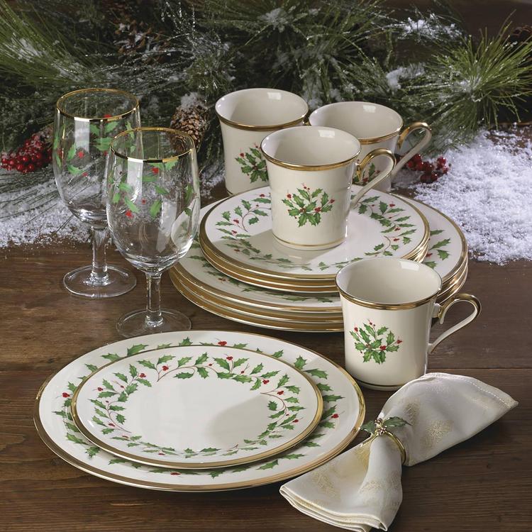 Lenox, Holiday 12-piece Dinnerware Set, Service for 4 | Zola