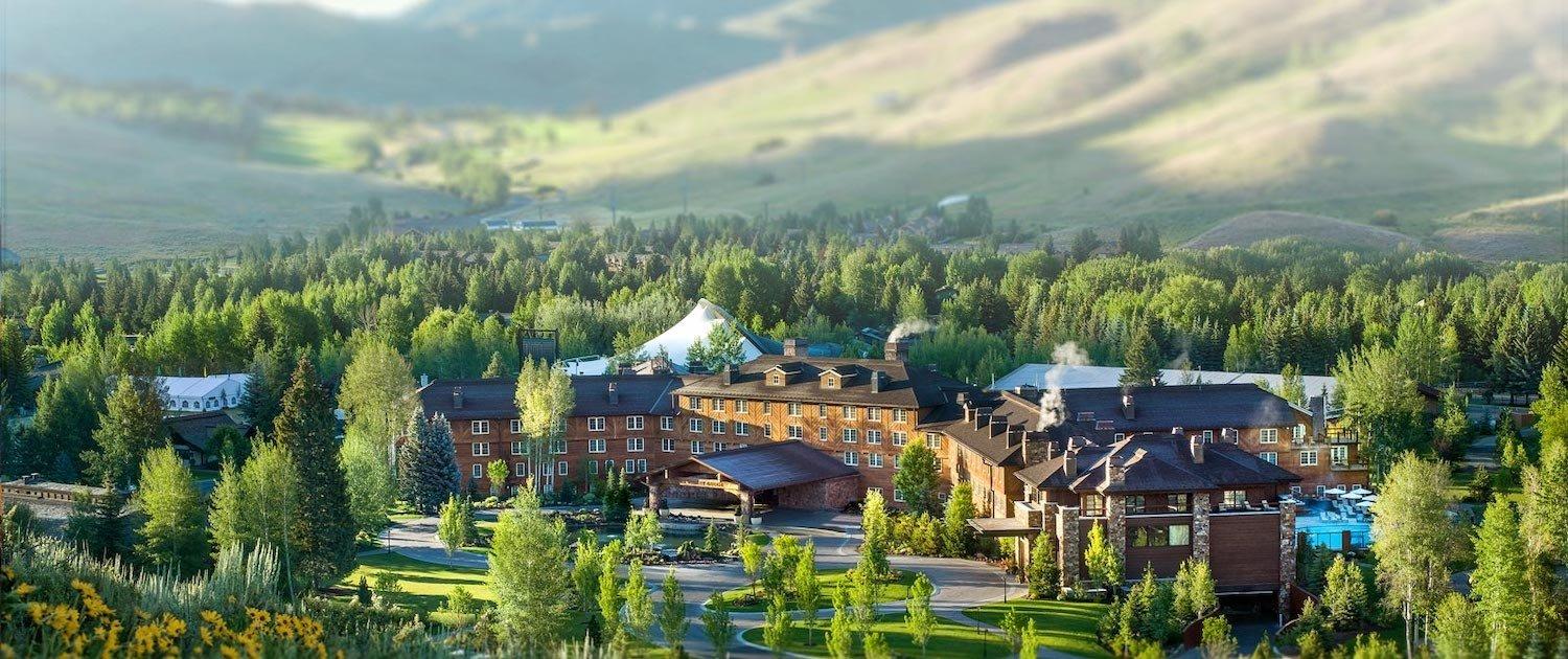 The Wedding Website of Shelby Green and Chris Catechis