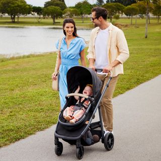 OnBoard™ Slide 6-in-1 Travel System with SafetySlide™ Base