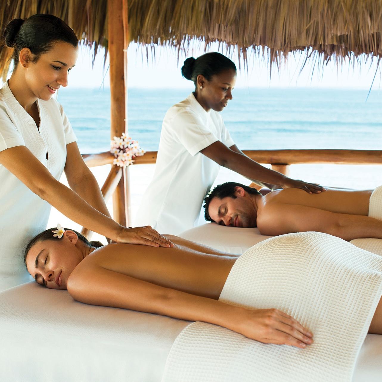 75-Minute Couples Massage