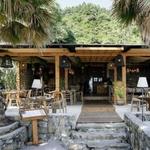 Manassu Beach Bar and Restaurant