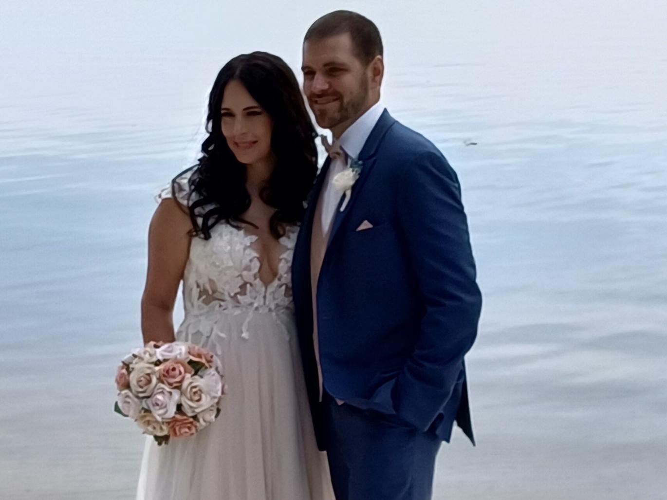 The Wedding Website of Carrie Feaster and Jedidiah Feaster