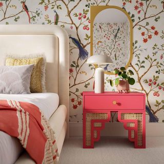Suzie Nightstand