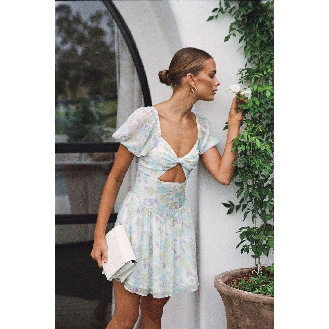 Short dresses with fun summery details!