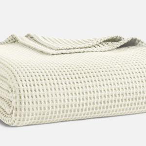Dreamweave Waffle Bed Blanket