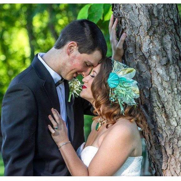 Nothing says love like leaning against a tree!