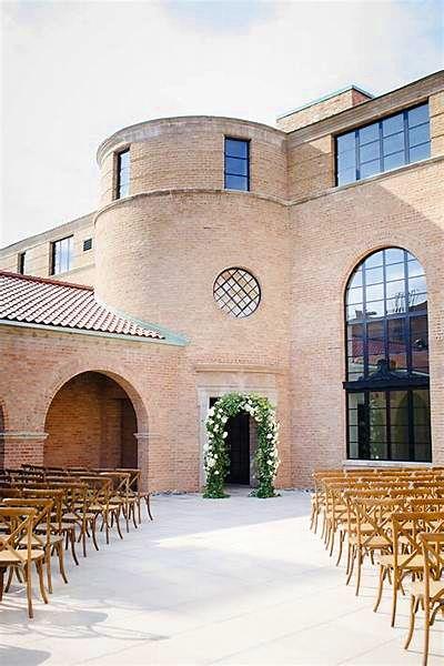 The Wedding Website of Bridget Powell and Michael Rossi