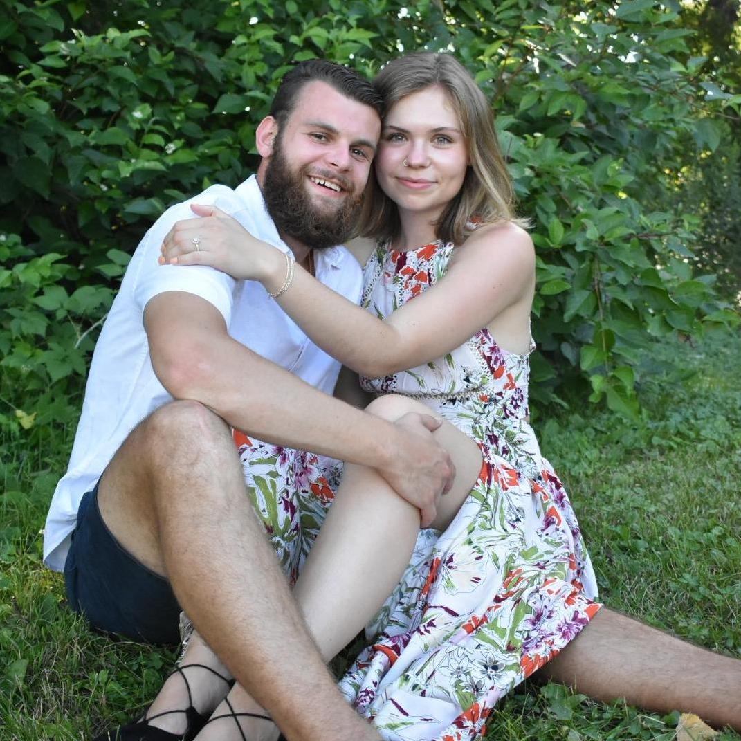 Engagement photos taken at French Park in Plymouth, MN
July 2019
