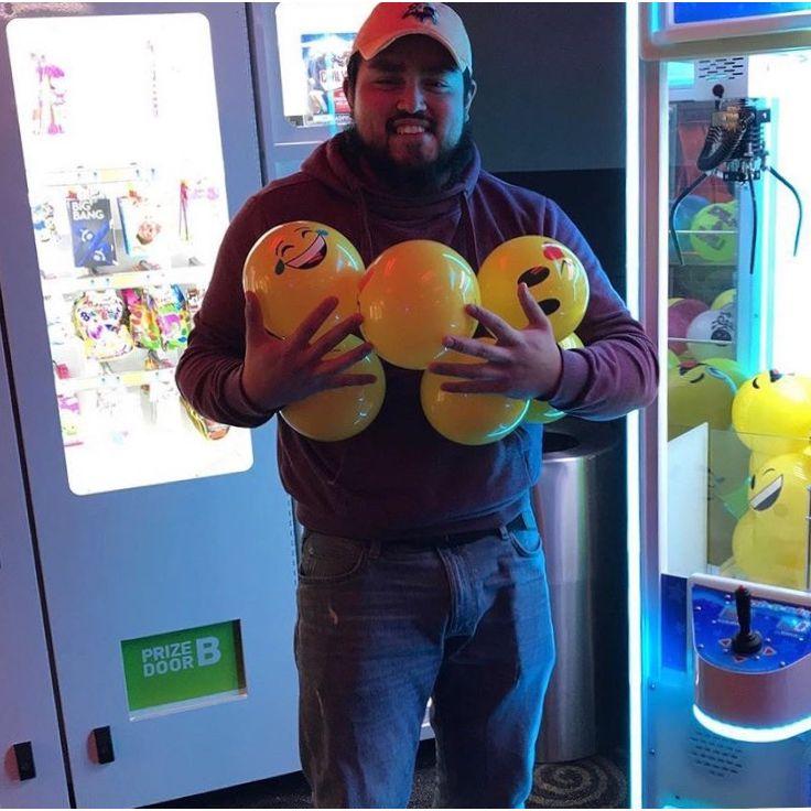 This is the picture Jesus' had on his profile when we met. It was his smile that drew me in :)