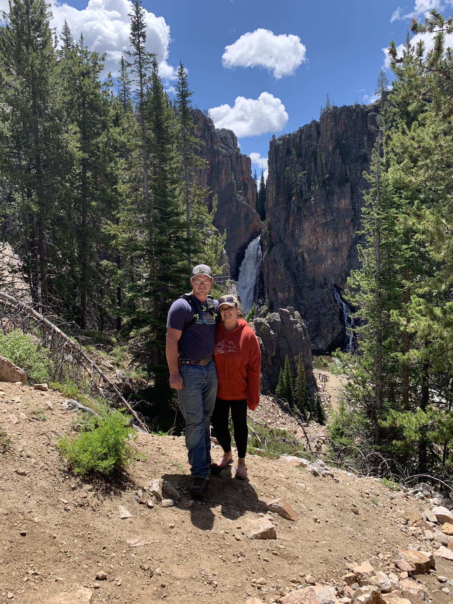 Porcupine falls hike