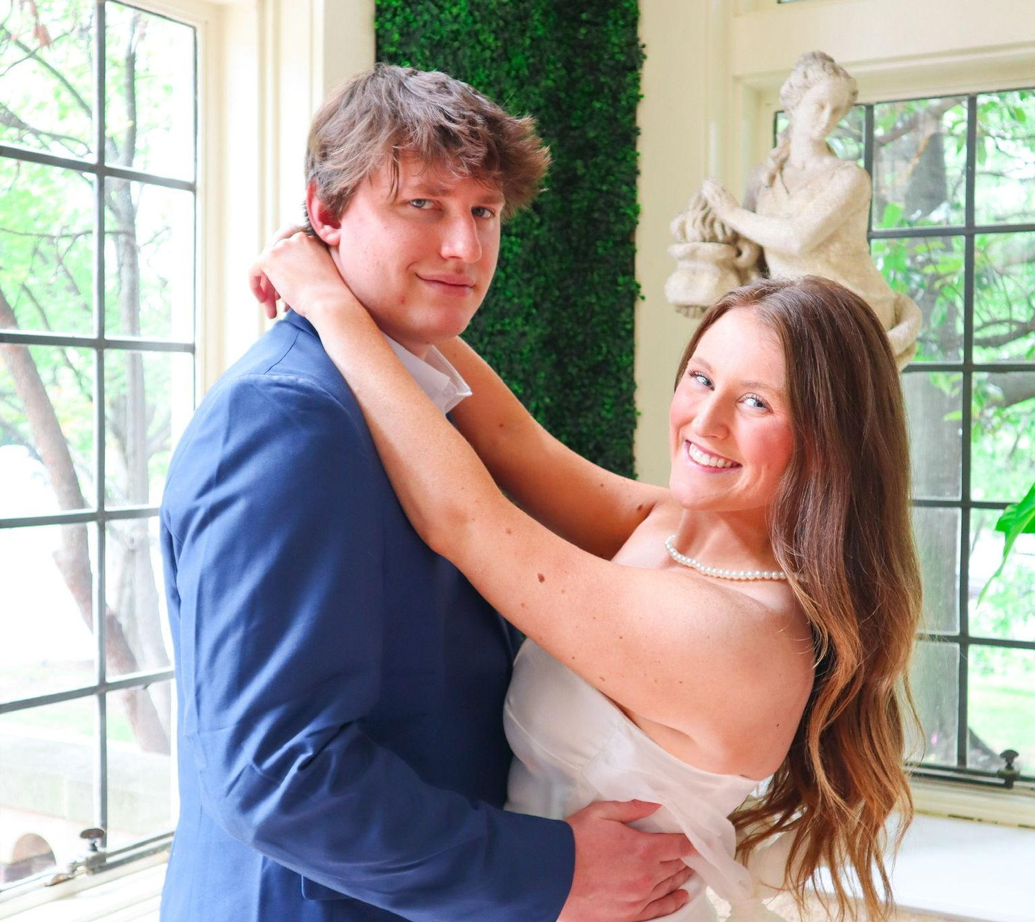 The Wedding Website of Peyton Lee and Hudson Hyde